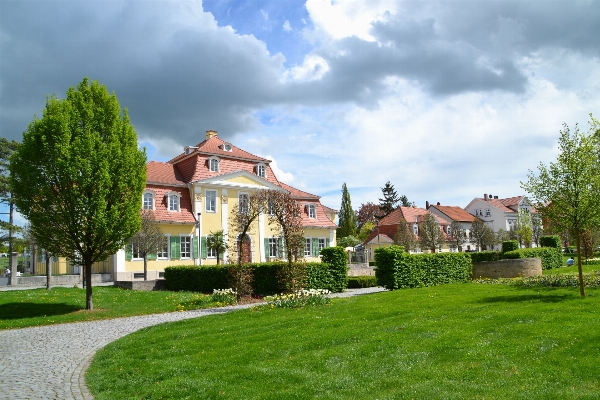 Foto Prato villa dimora
 casa