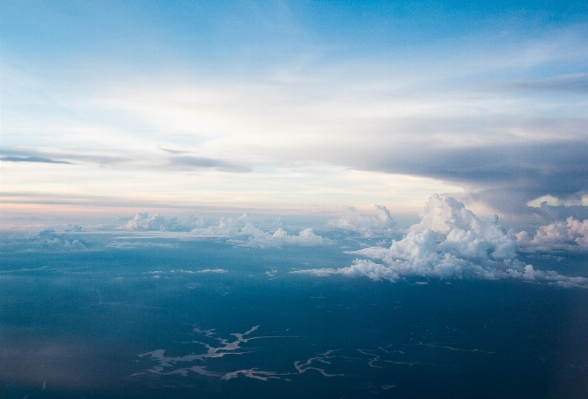 海 自然 地平線 山 写真