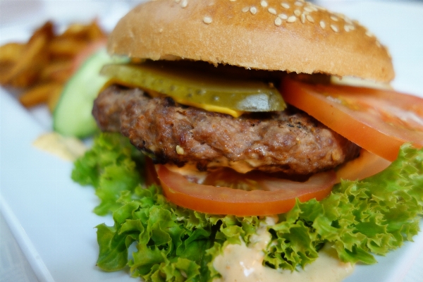 Foto Piring makanan menghasilkan makan