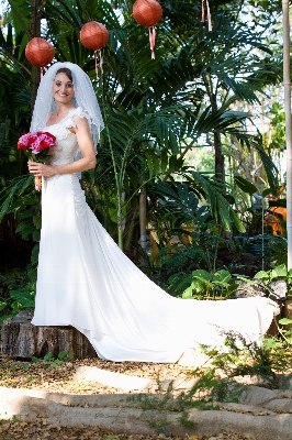 Foto Mulher branco flor celebração