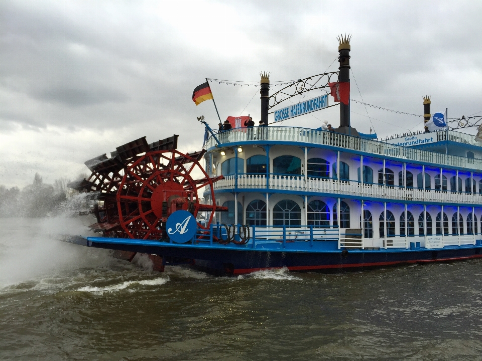 Mer bateau transport botte