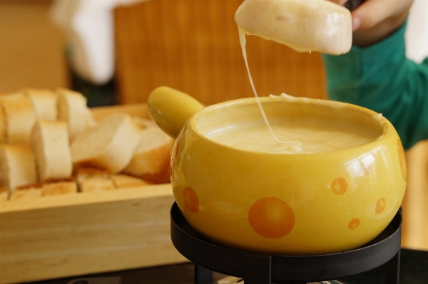 フォーク 皿 食事 食べ物 写真