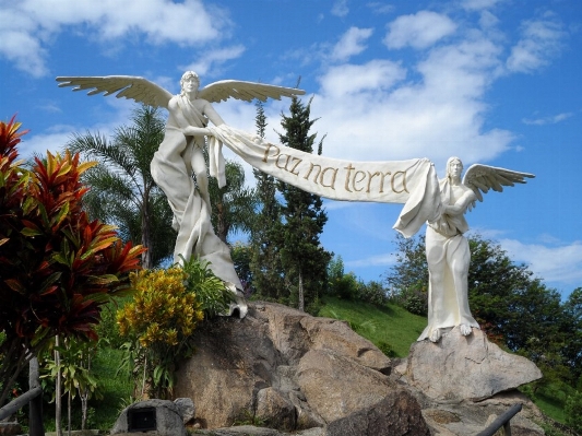 Flower monument vacation tranquility Photo