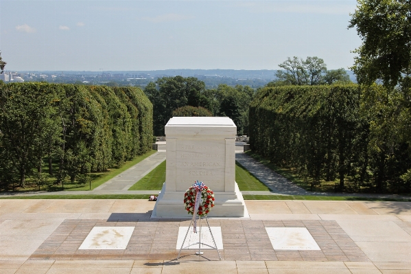 Walkway monument vacation military Photo