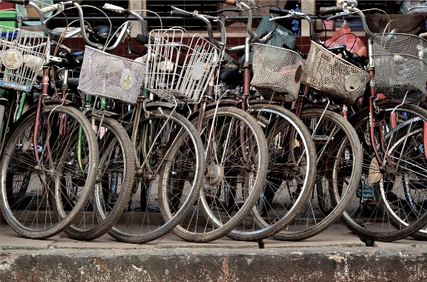 街 車輪 自転車 車両 写真