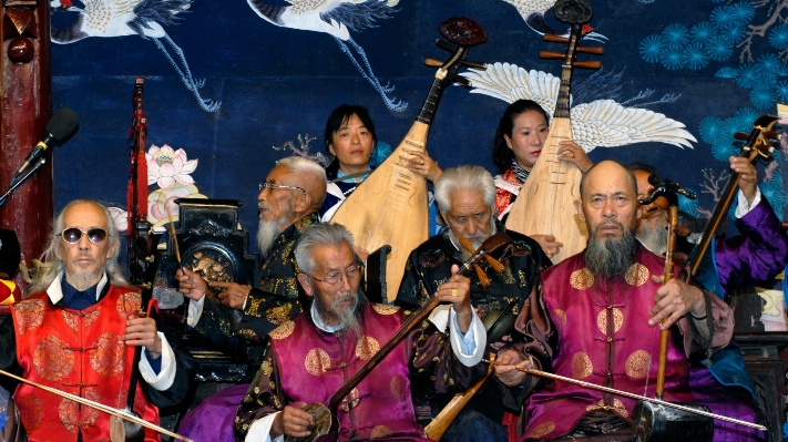 Music crowd chinese carnival Photo