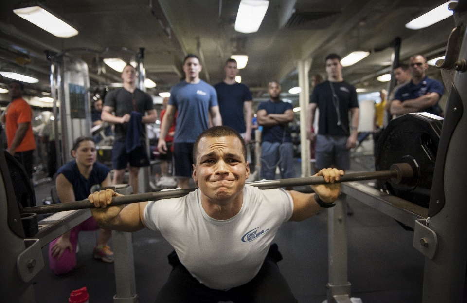 Hombre estructura deporte masculino