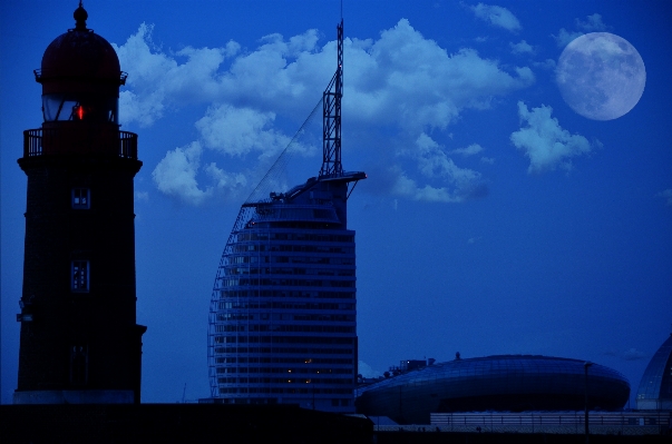 Horizon lighthouse architecture sky Photo