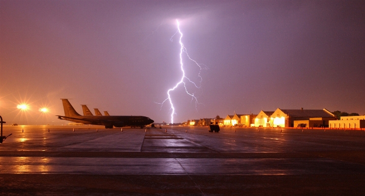 自然 ライト 空 夜 写真