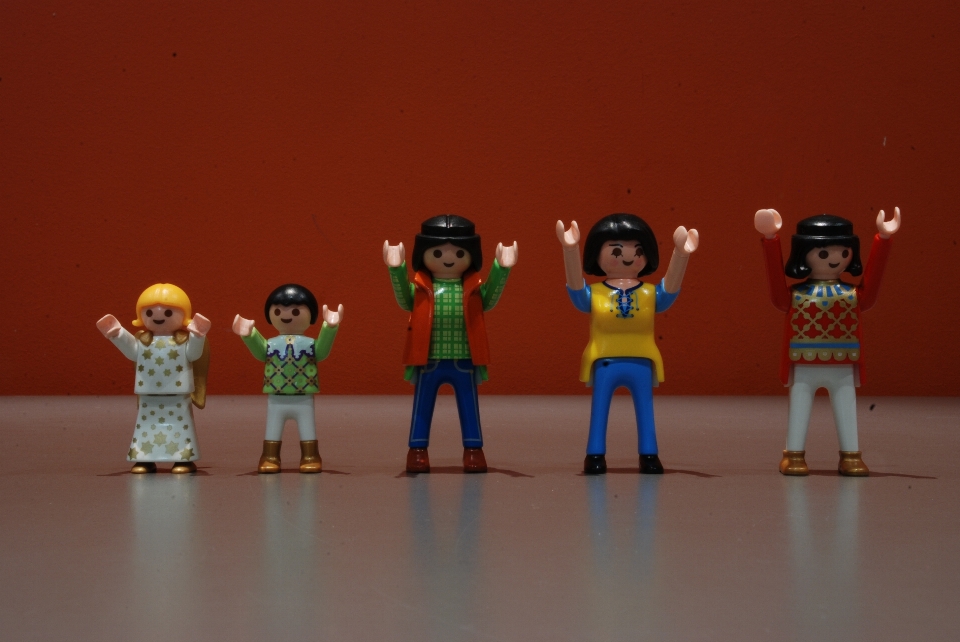 Row toy playmobil art