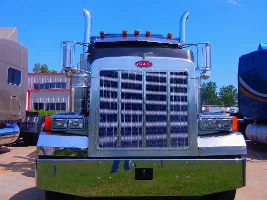 Tractor ship asphalt cab Photo