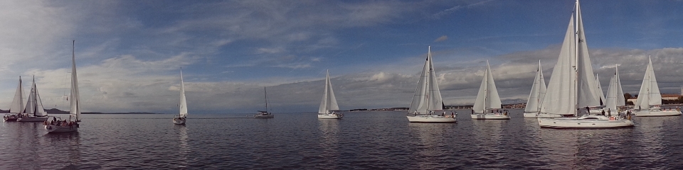 Sea water dock sport