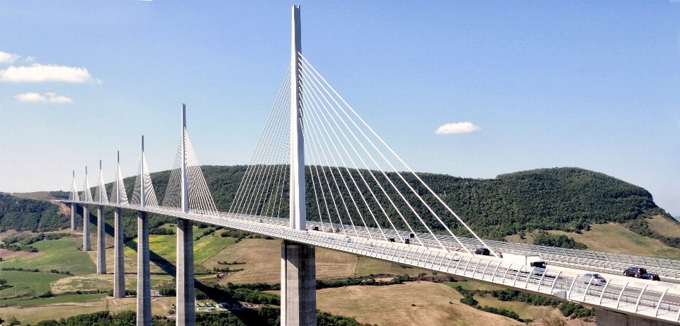 Arquitetura ponte suspensa
 frança