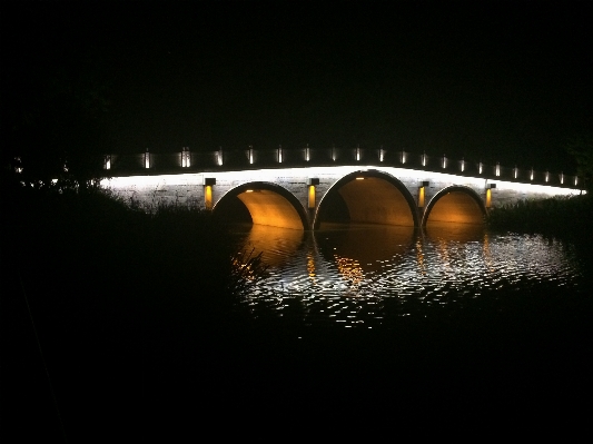 Light bridge night line Photo