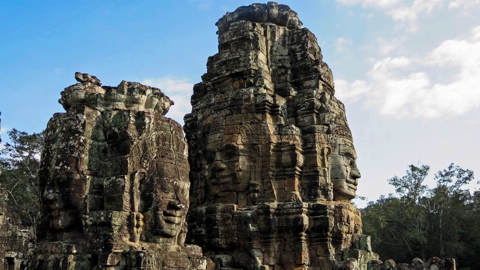 Rock 建筑 编队 亚洲