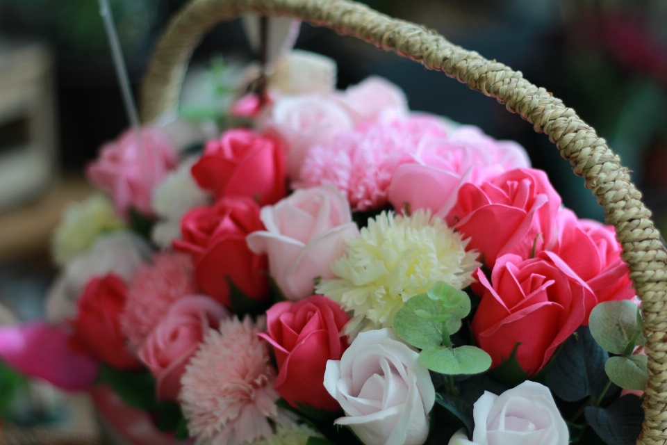 Plant flower petal basket