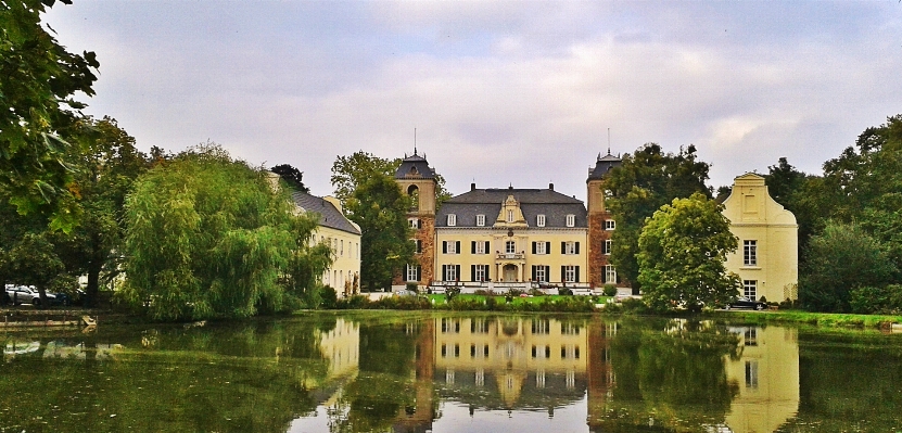 Architecture mansion lake building Photo