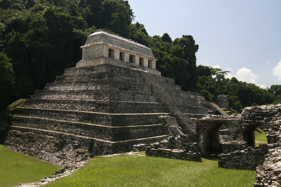 Building monument pyramid landmark