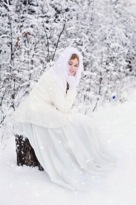 Snow cold winter girl Photo