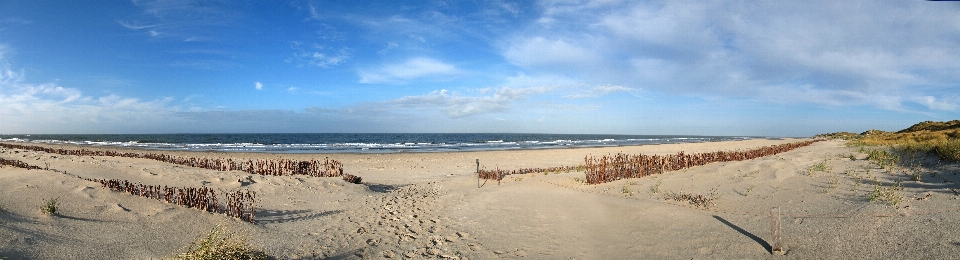 Plage mer sable dune
