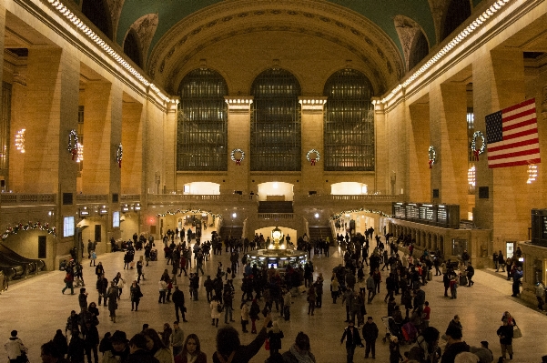 Architecture people railway building Photo