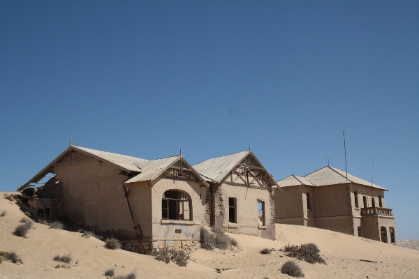 Sand house desert building Photo