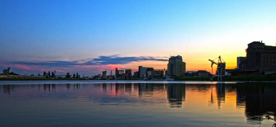 地平線 日の出 日没 スカイライン