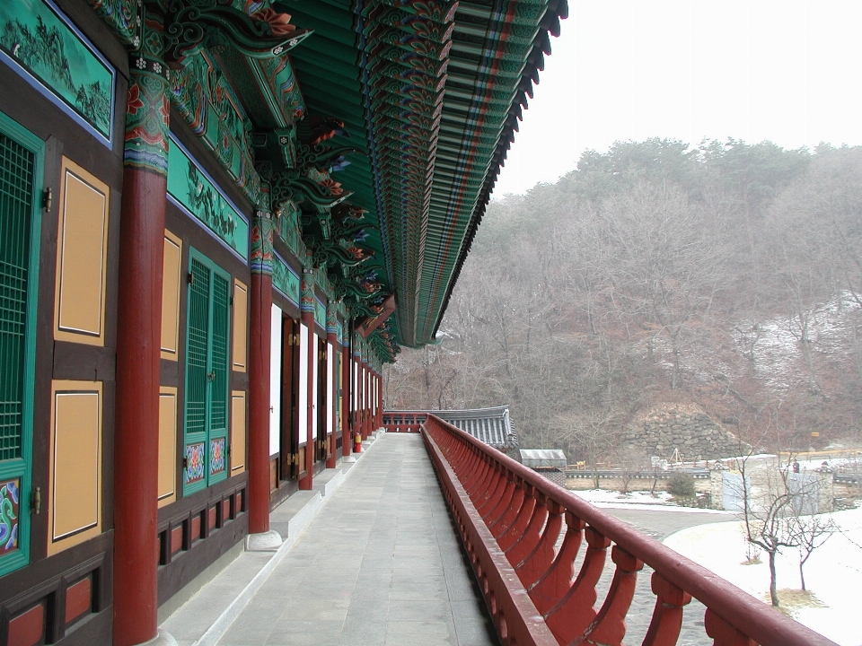 Town downtown buddhism landmark