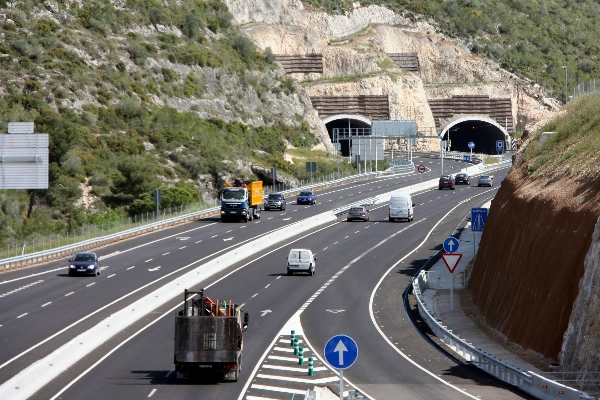 Foto Strada traffico auto autostrada