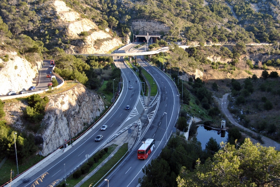 Schiene straße brücke verkehr