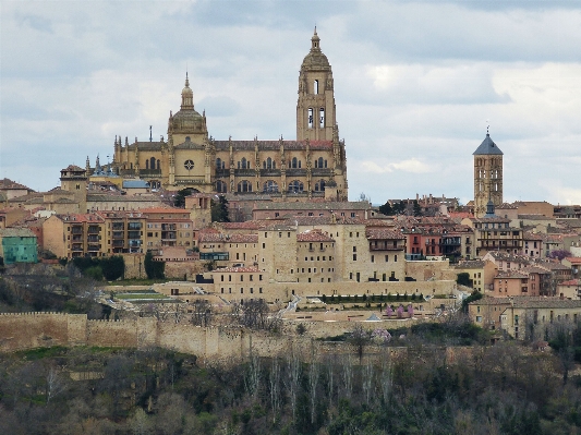 Foto Ciudad edificio palacio paisaje urbano