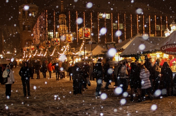 Snow winter night crowd Photo