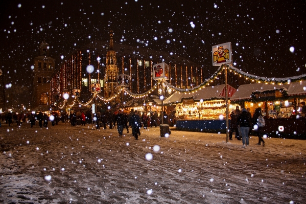 Snow winter night crowd Photo