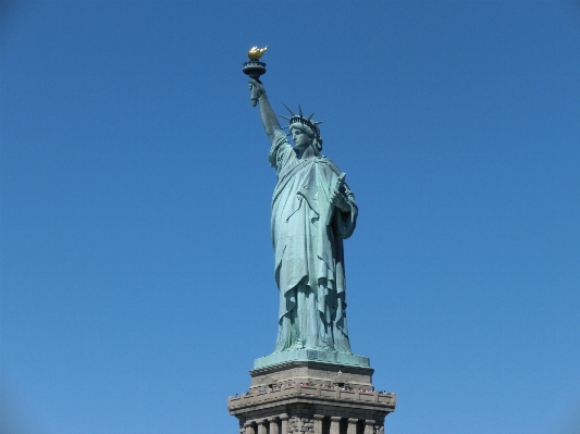 New york monument statue of liberty Photo