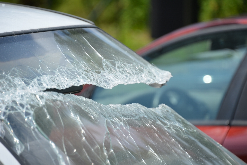 Car wheel window glass