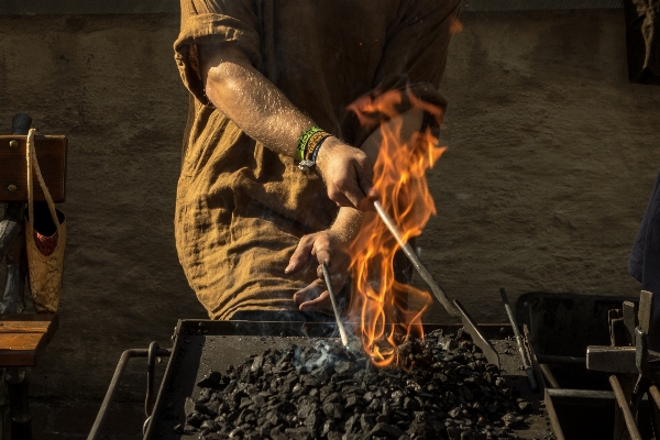 Work hand wood workshop Photo