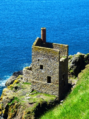 Sea coast lighthouse old Photo