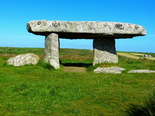 Sea coast rock sculpture Photo