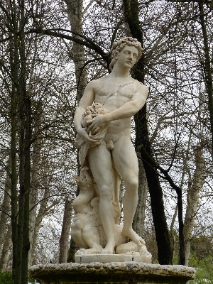 Man palace monument statue Photo