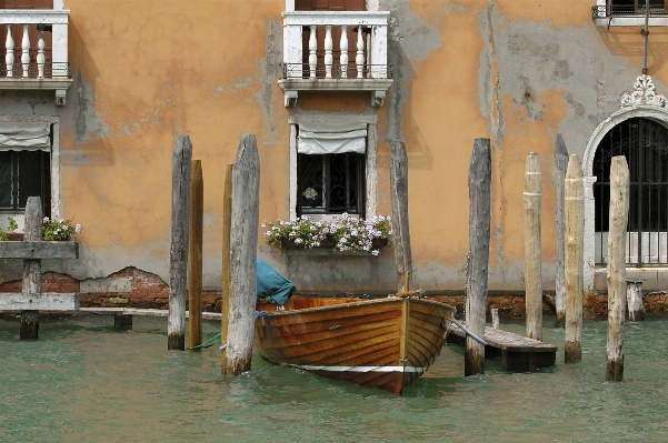 Boat vehicle italy facade Photo