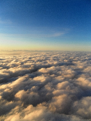 Foto Alam cakrawala sayap awan