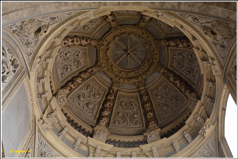 Struktur gebäude dom anbetungsstätte
