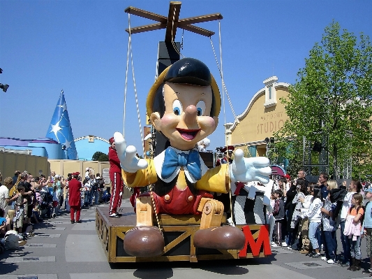 Amusement park parade disney fairy tale Photo