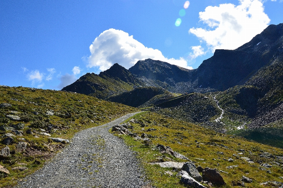 Krajobraz natura pustynia
 pieszy