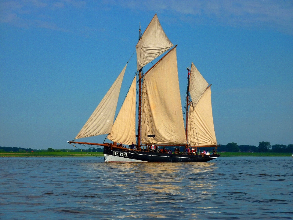 море побережье вода веревка