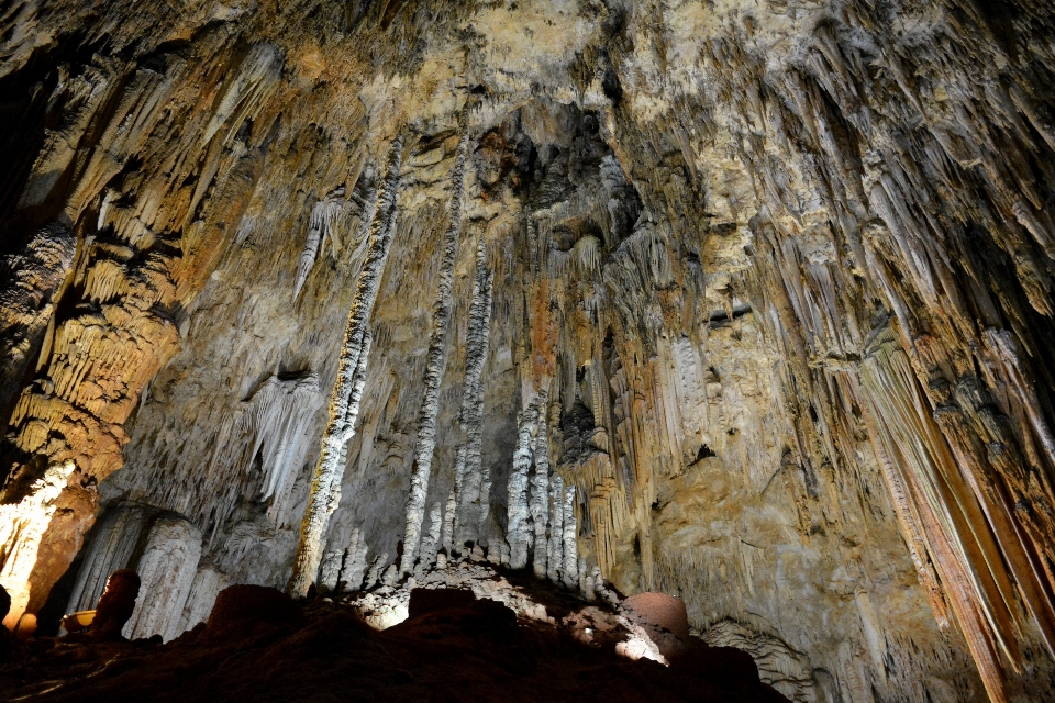 Oluşumu mağara eldorado
 dikitler
