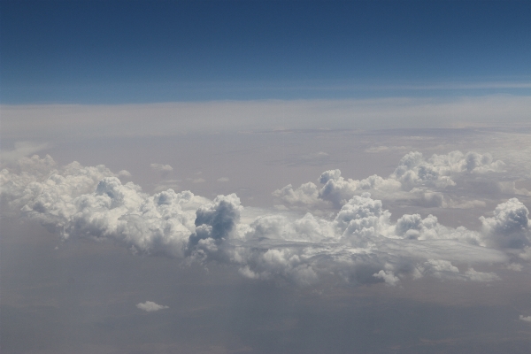 Foto Horizonte montaña nube cielo