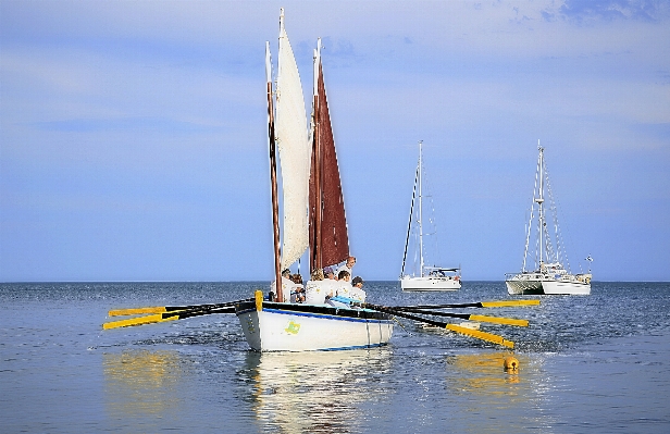 Sea boat vehicle mast Photo