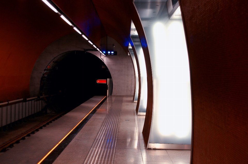 Túnel metrô metro subterrâneo