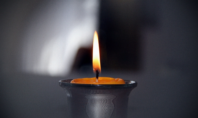 Light sailing peace flame Photo